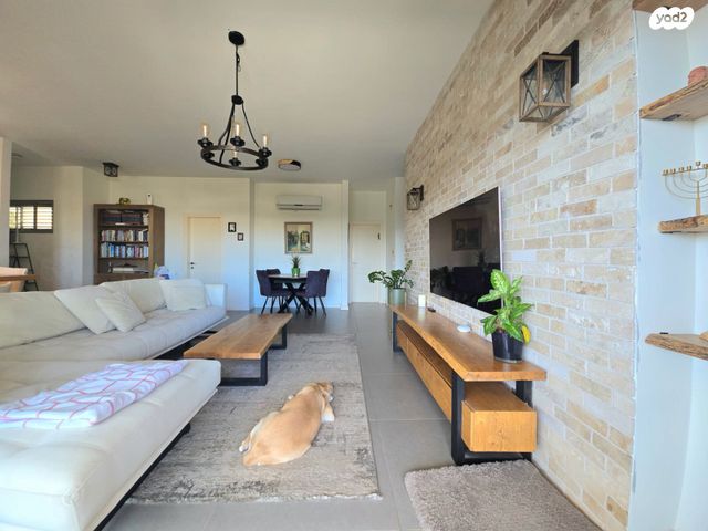 דירה, קרית ויצמן, רעננה