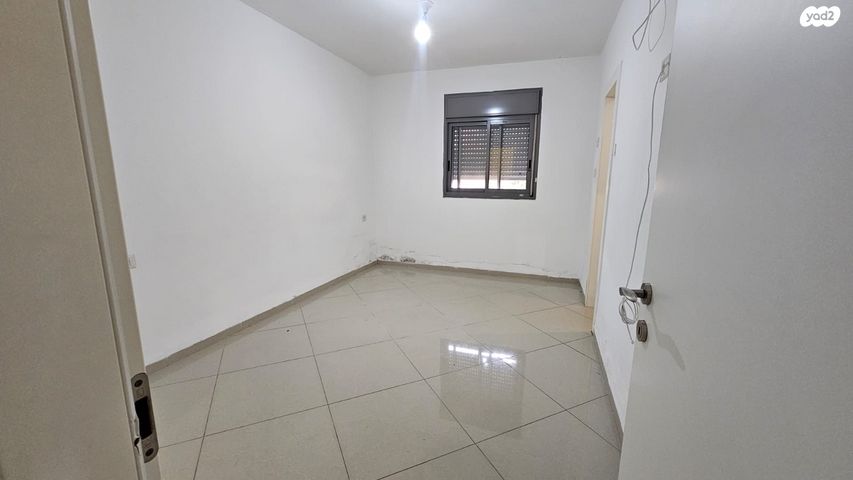 דירה, שמעון דהאן, טבריה