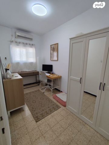 דירה, הפועל 6, לב העיר, בת ים