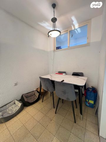 דירה, הרב הרצוג 28, קרית אתא