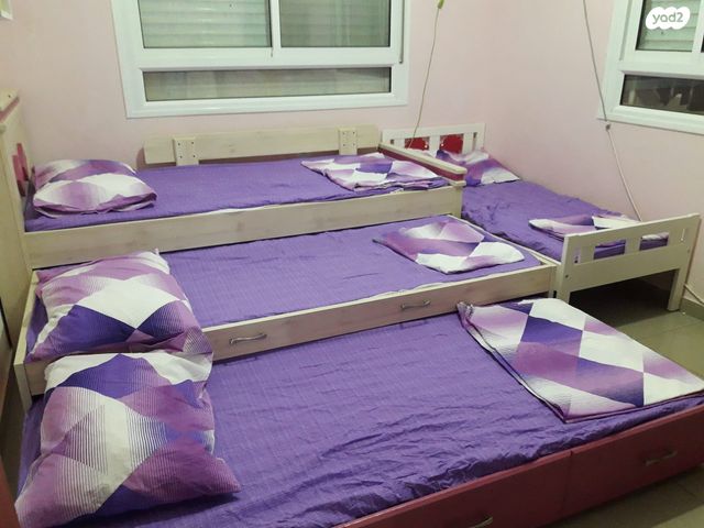 דירה, האיילות, אגן האיילות, גבעת זאב