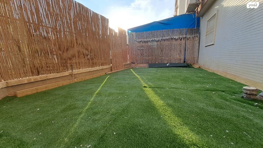 נווה זאב, נאות אילן