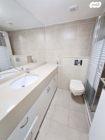 דירה, מבשרת ציון