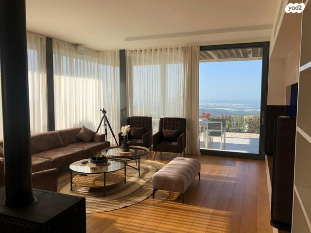 בית פרטי/ קוטג', אדמית, אדמית