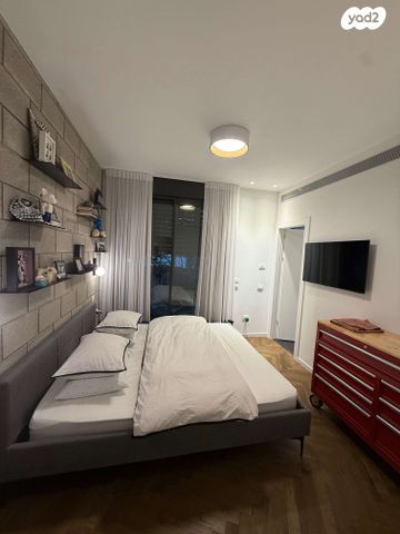 דירת גן, תל אביב יפו