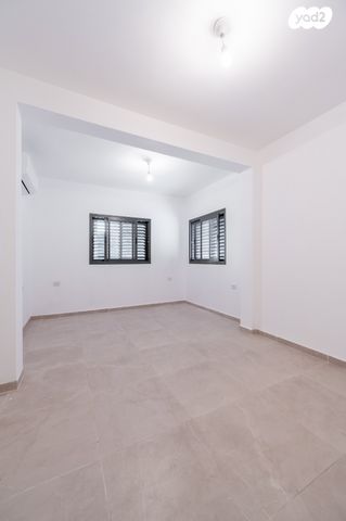 דירה, אליהו גולומב, שיפר, פתח תקווה