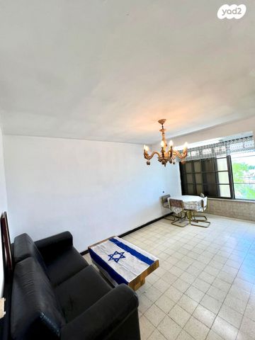 דירה, גבעת הרקפות, גבעת תל חי, קרית אתא