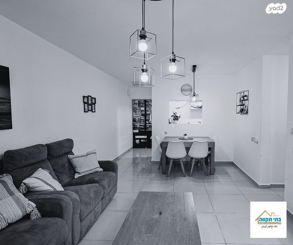 דירה, גבעת סביון, גני תקווה