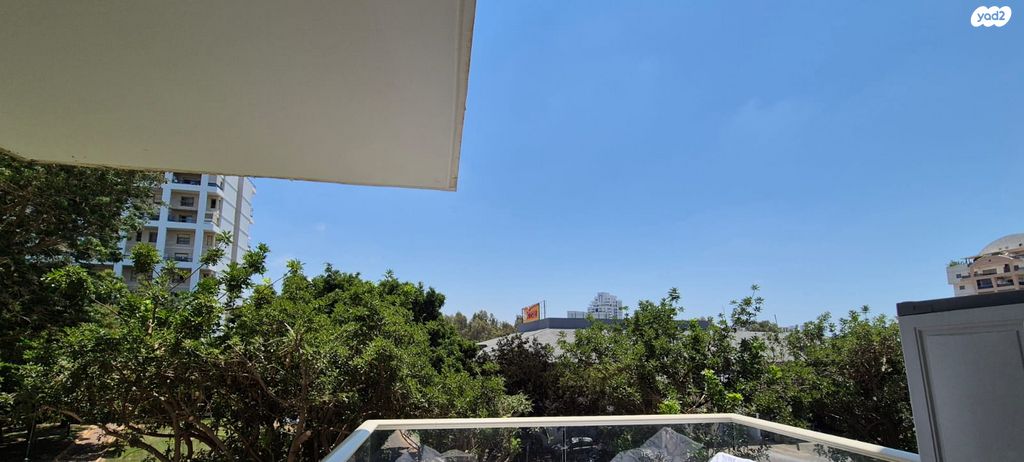 דירה, הרב מכלוף יאנה, נתניה