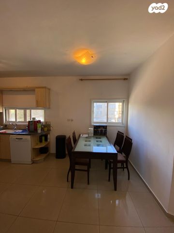 דירה, חנקין, נווה דוד רמז, רעננה