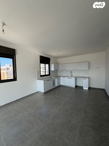 דירה, אליהו גולומב, שיפר, פתח תקווה