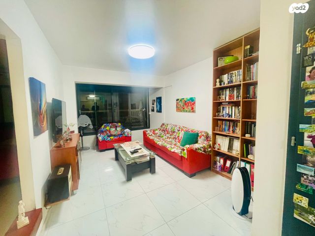 סמטת הצפורנים 2