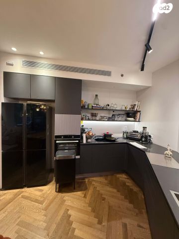 דירת גן, תל אביב יפו