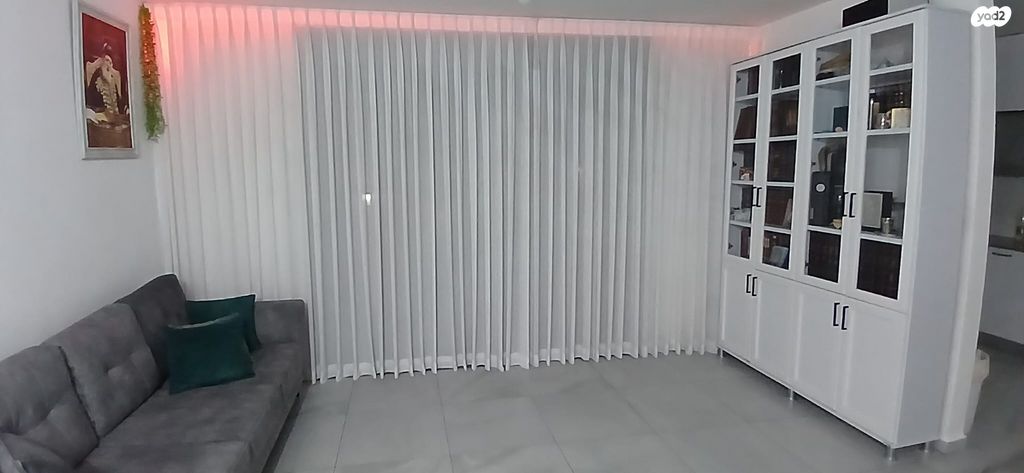 דירה, יוסף אבו, נתיבות מערב, נתיבות