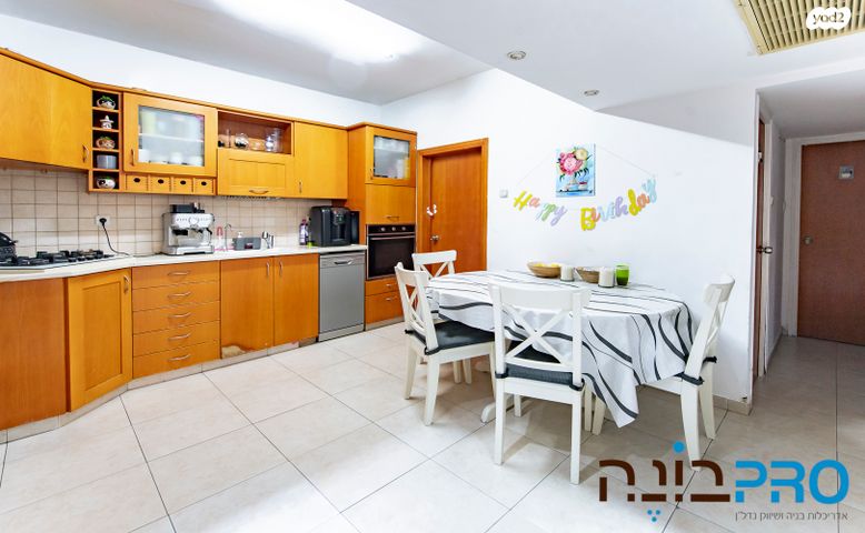 דירה, שלמה קפלנסקי, רמז, מערב ותיק, ראשון לציון