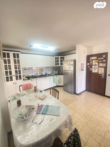 שדרות ששת הימים 1