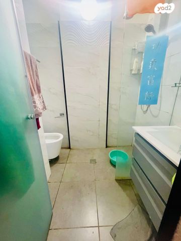 דירה, סמטת הצפורנים 2, רמת יוסף, בת ים