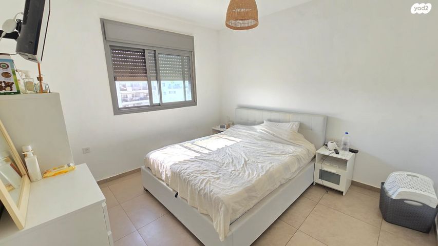 דירה, אלברט איינשטיין, פסגות אפק, ראש העין