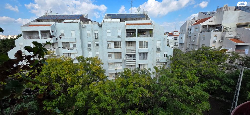 דירה, האשל, דובדבן הכפר, כפר סבא