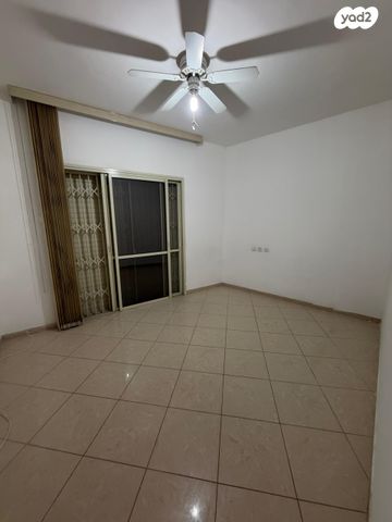 גג/ פנטהאוז, שדרות הערים התאומות, רמות הרכס, באר שבע