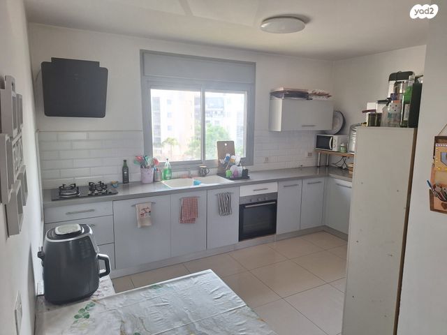 דירה, שקמים ואגמים, אשקלון