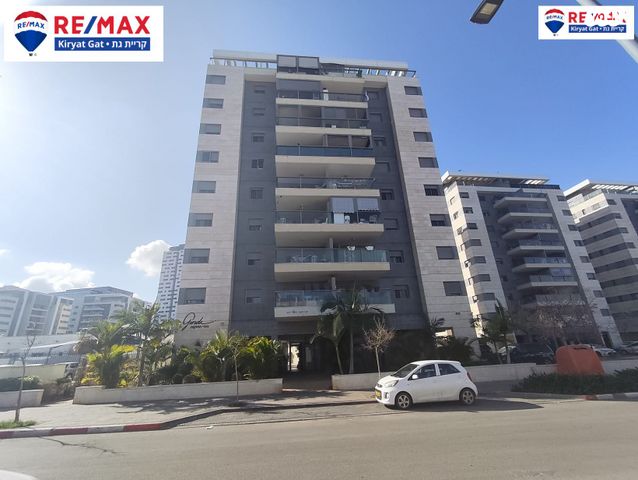 דירה, הנרייטה סאלד 63, כרמי גת, קרית גת