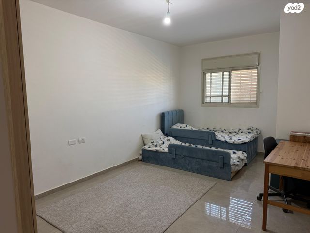 דו משפחתי, קדימה, גבעת אולגה, חדרה