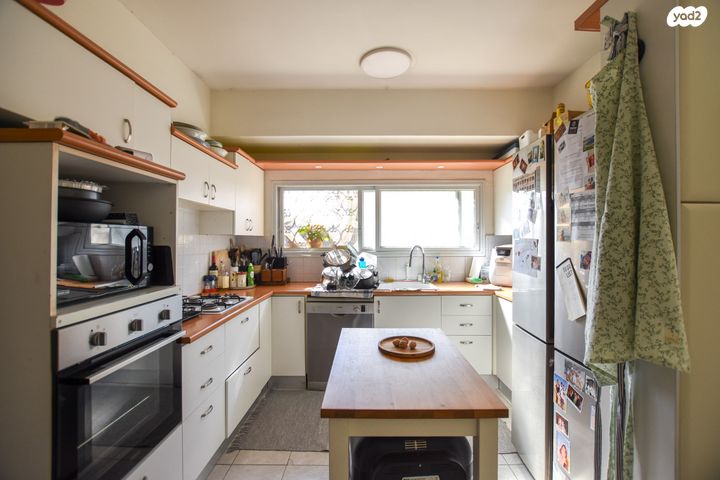 בית פרטי/ קוטג', נווה מגן, רמת השרון