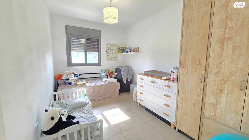 דירה, אלברט איינשטיין, פסגות אפק, ראש העין