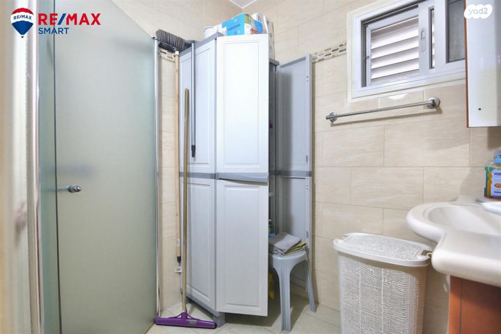 דירה, גיורא 15, צור שלום, קרית ביאליק