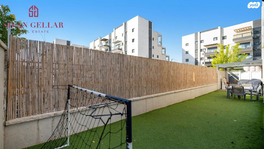 דירת גן, הדרים / כ"א, שוהם