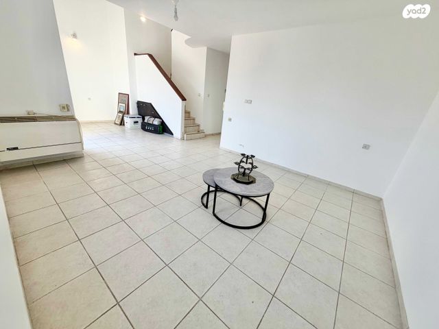 גג/ פנטהאוז, הרצליה