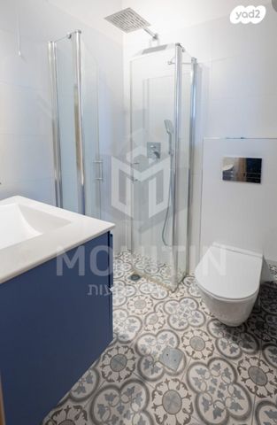 דירה, ירבעם המלך, רובע י"ג, אשדוד