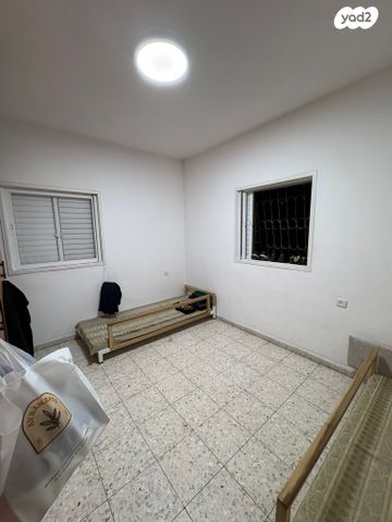 דירה, אבן עזרא, נאות רחל, חולון