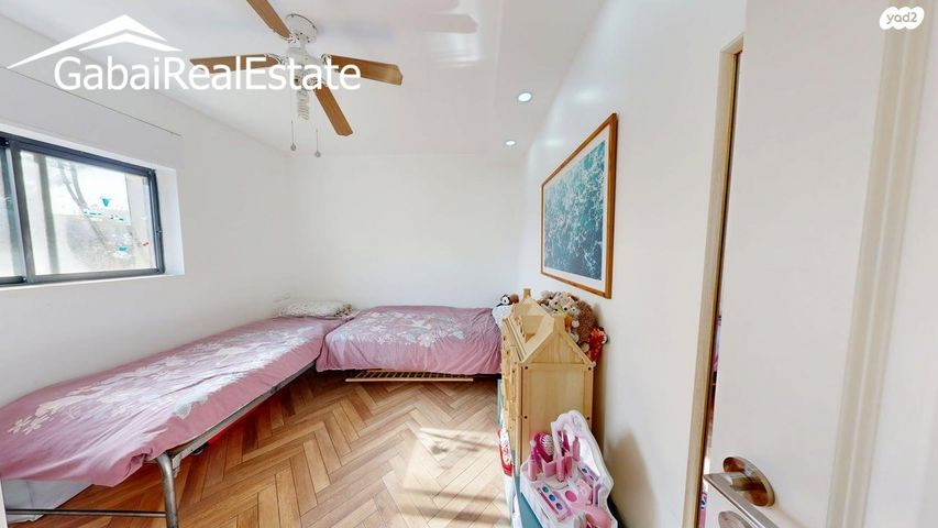 דירה, אלעזר המודעי, המושבה היוונית, ירושלים