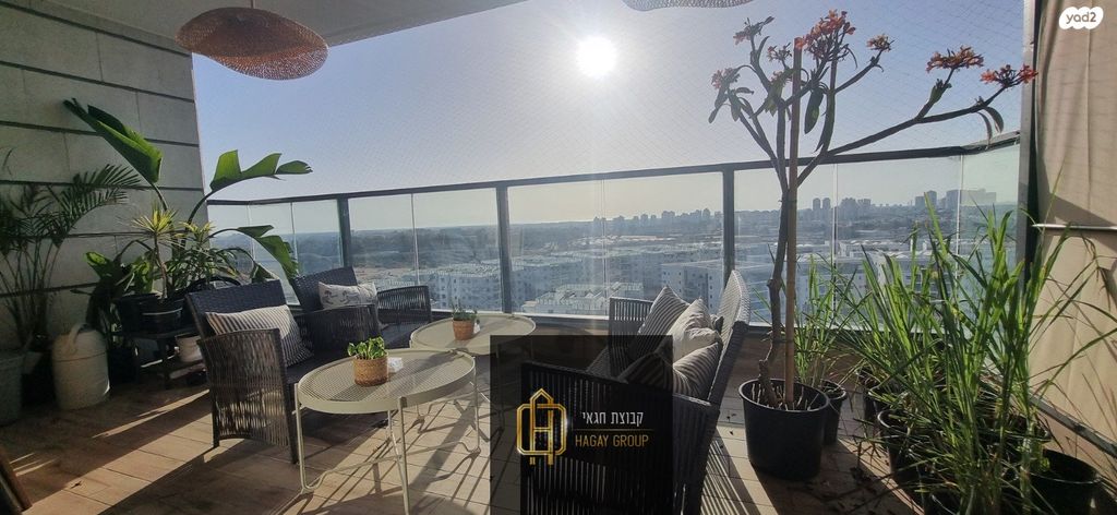 דירה, משה לוי 25, נאות שמיר, רמלה