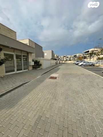 דירת גן, גבעת מכוש, כרמיאל