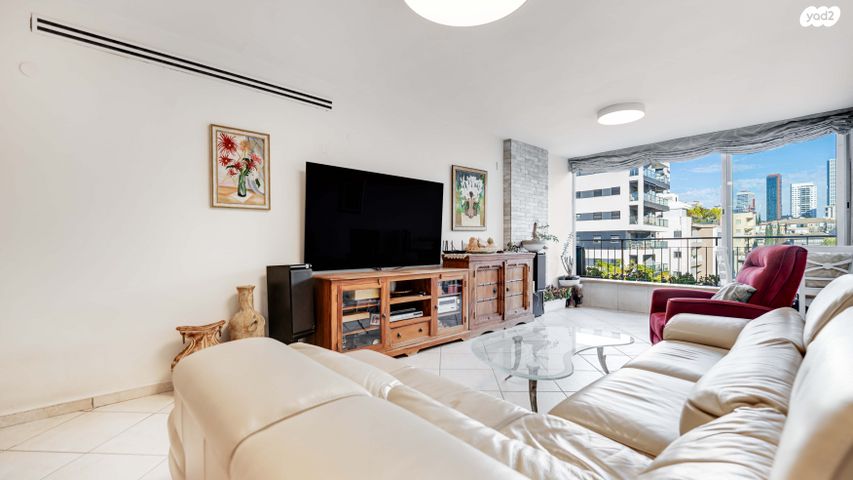 דירה, שקדיה, שכונת גפן, רמת גן