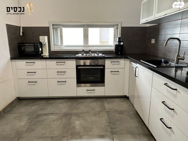 דירה, טרומפלדור, פועלים ד, כפר סבא