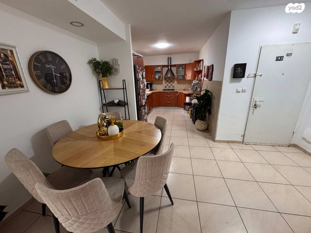 דירה, הפלמ"ח, נווה אליאס, טירת כרמל