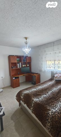 דירה, מדרחוב הנביאים 1, רובע י', אשדוד