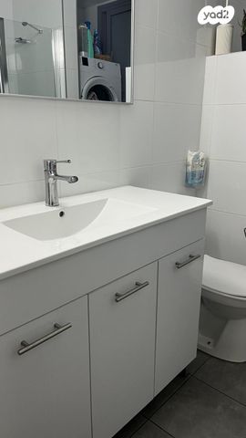 דירה, נווה יהושע 44, נווה יהושע, ערמונים, רמת גן