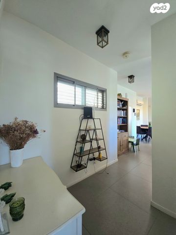 דירה, קרית ויצמן, רעננה