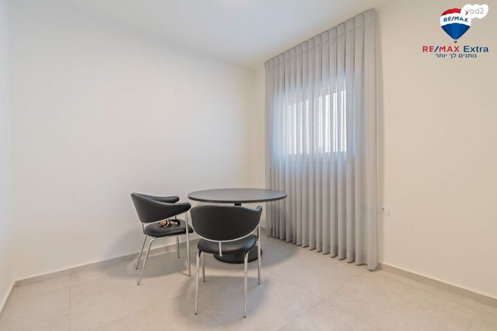 דירה, אריק איינשטיין 9, קרית רבין, חולון