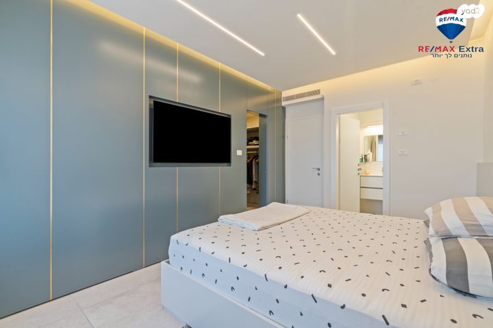 דירה, אריק איינשטיין 9, קרית רבין, חולון