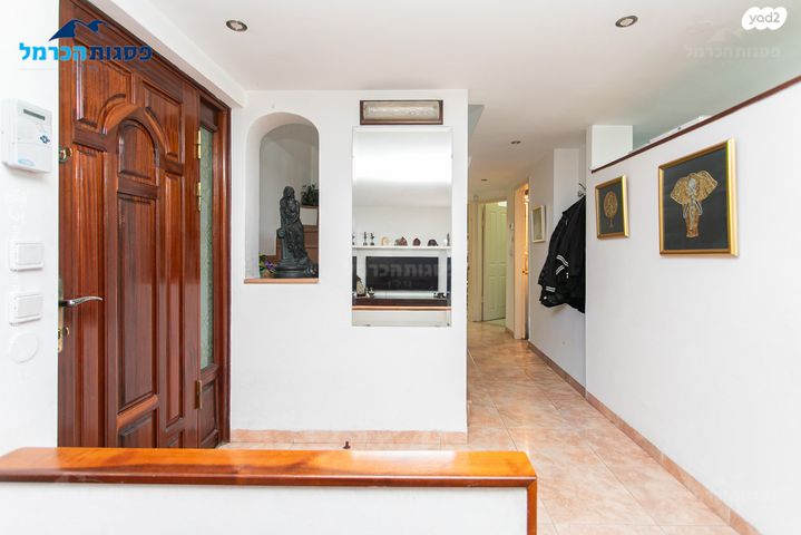 גג/ פנטהאוז, נורית 20, ורדיה, חיפה