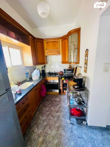 דירה, ארלוזורוב 86, הדר עליון, חיפה