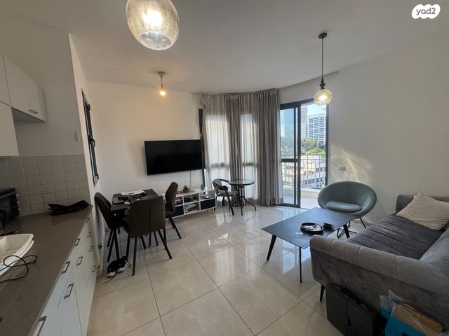 נתן ילין מור 28