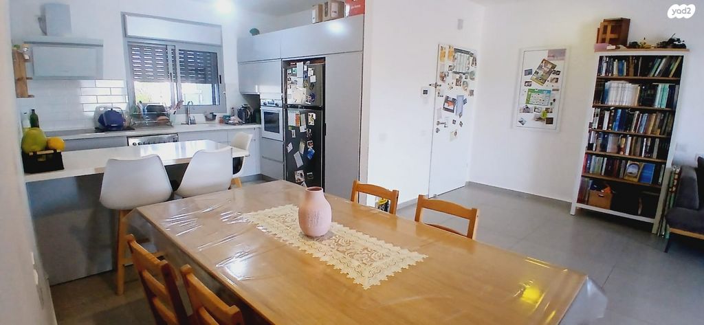 בן גוריון ב'