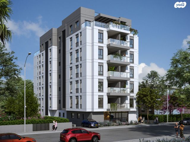 דירת גן, הגפן 5, חולון